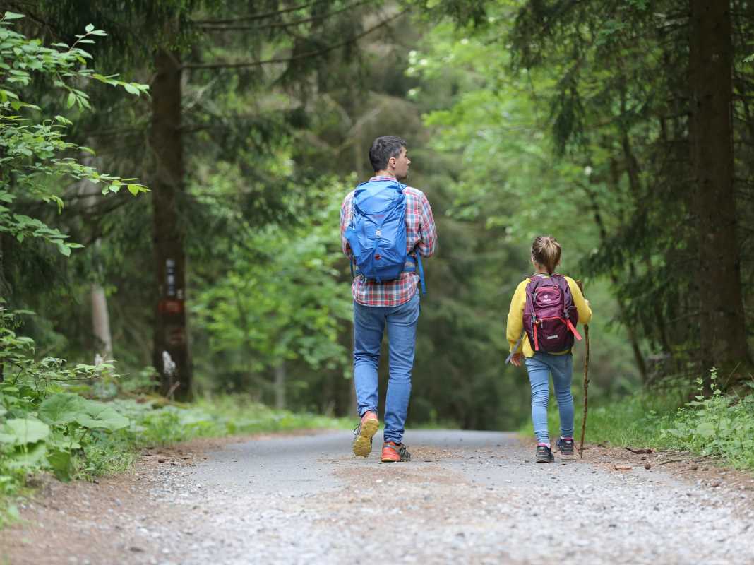 10 Engaging Family Fitness Activities for All Ages